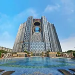 Studio City - Epic Tower
