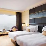Starworld Hotel