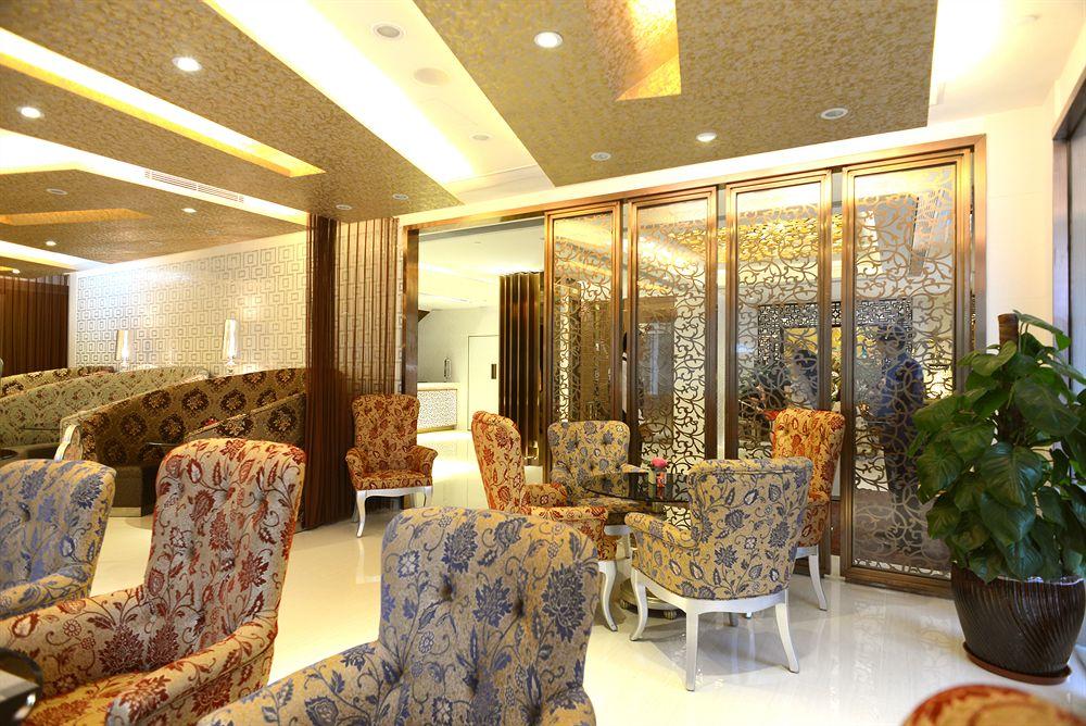 Metropole 3*