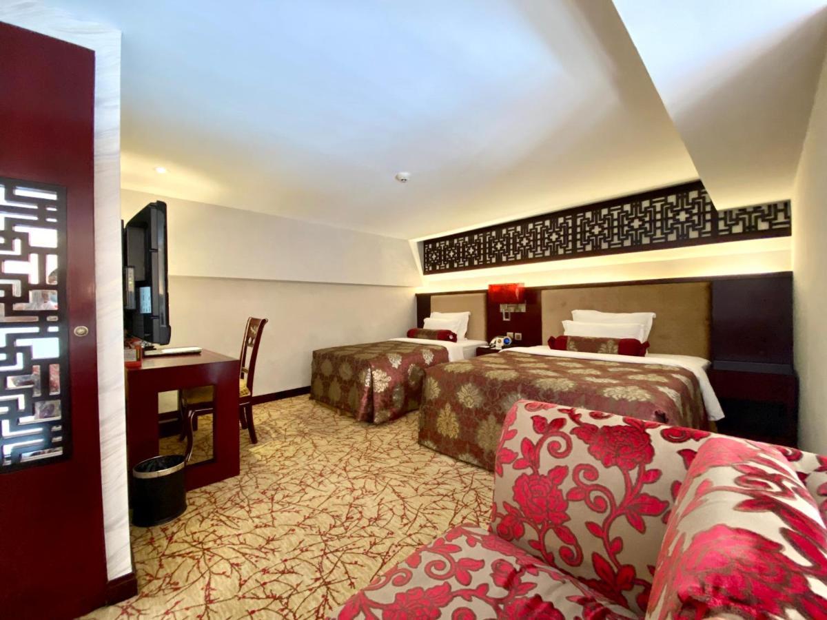Metropole Hotel