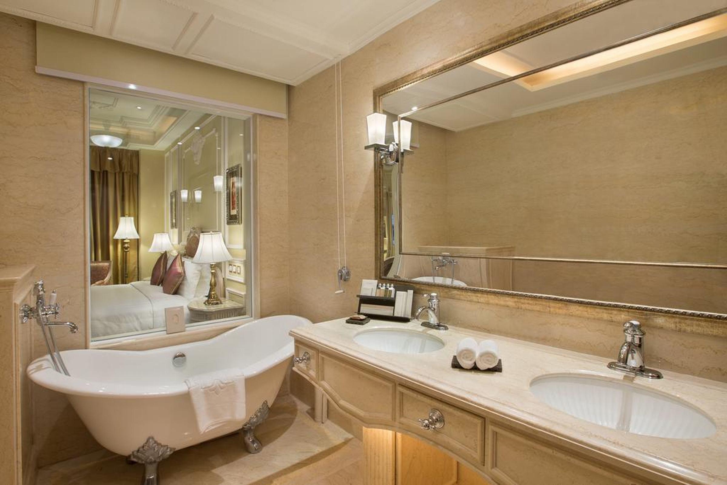 Hotel Harbourview 4*