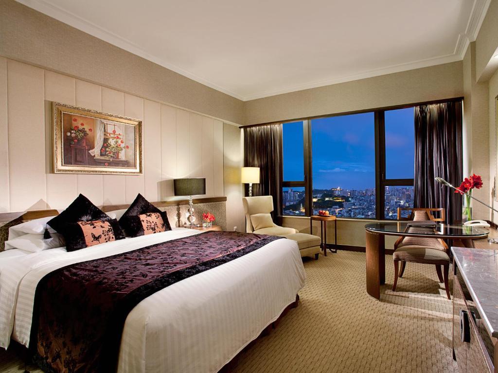 Hotel Sofitel At Ponte 16 5*