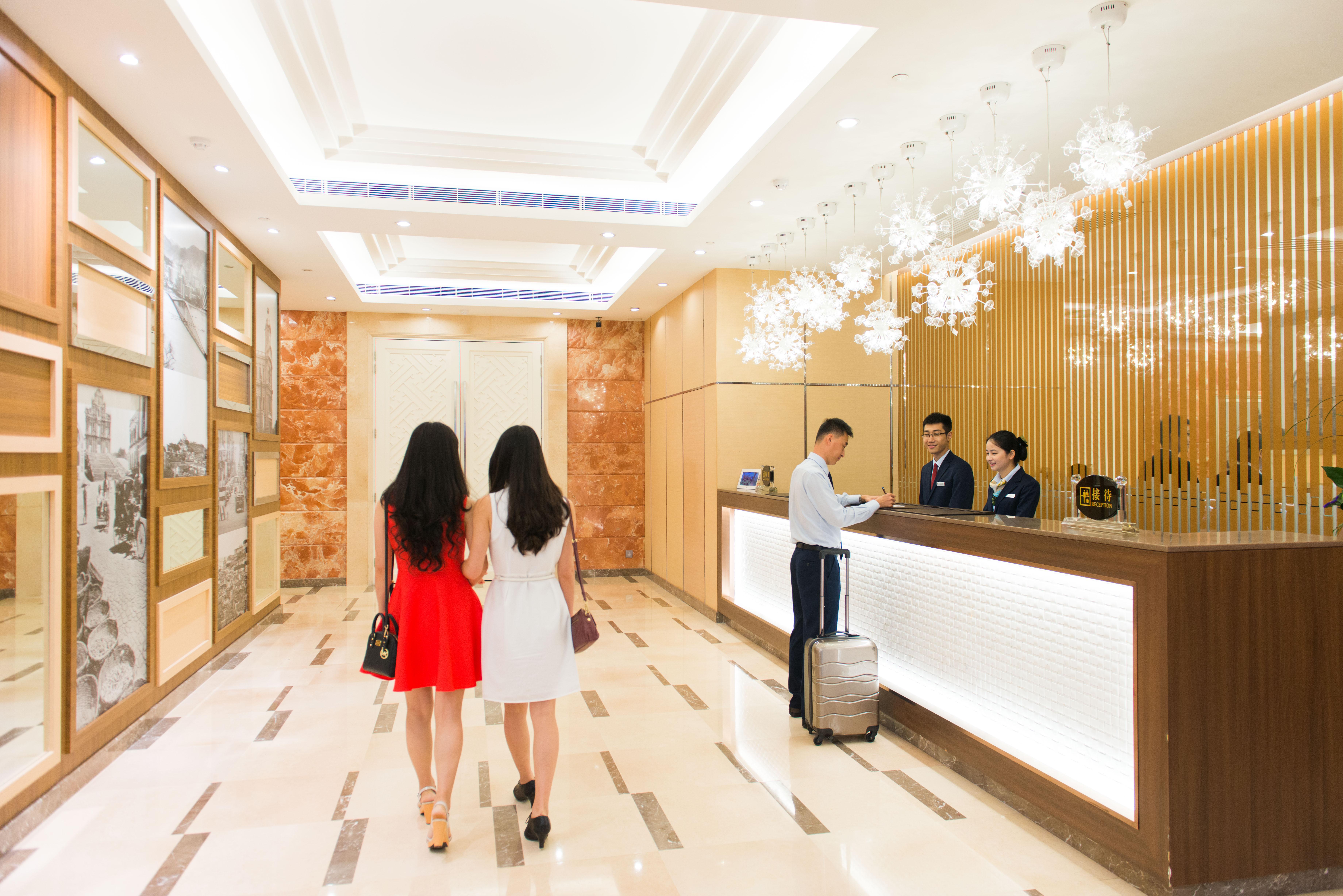 Hotel Fu Hua 3*