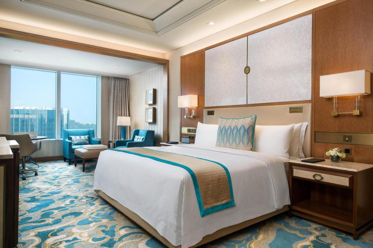 Resort St. Regis