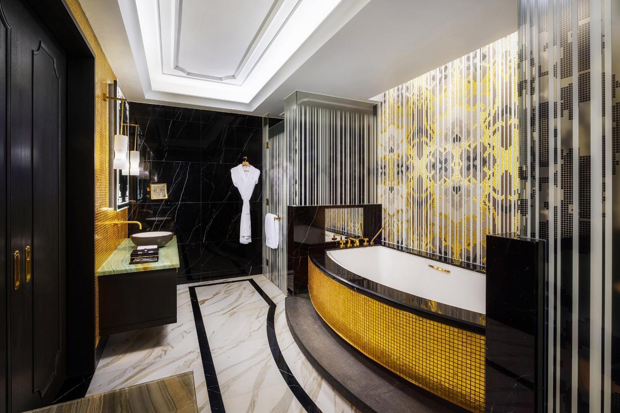 Resort The Karl Lagerfeld