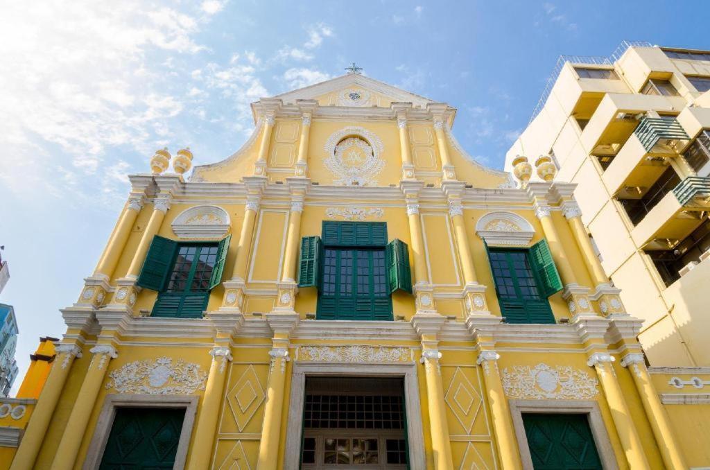 Viva 3* Macau