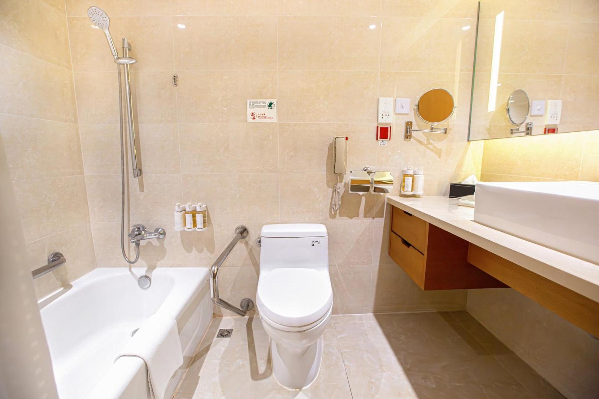 By Ihg Resort Macau