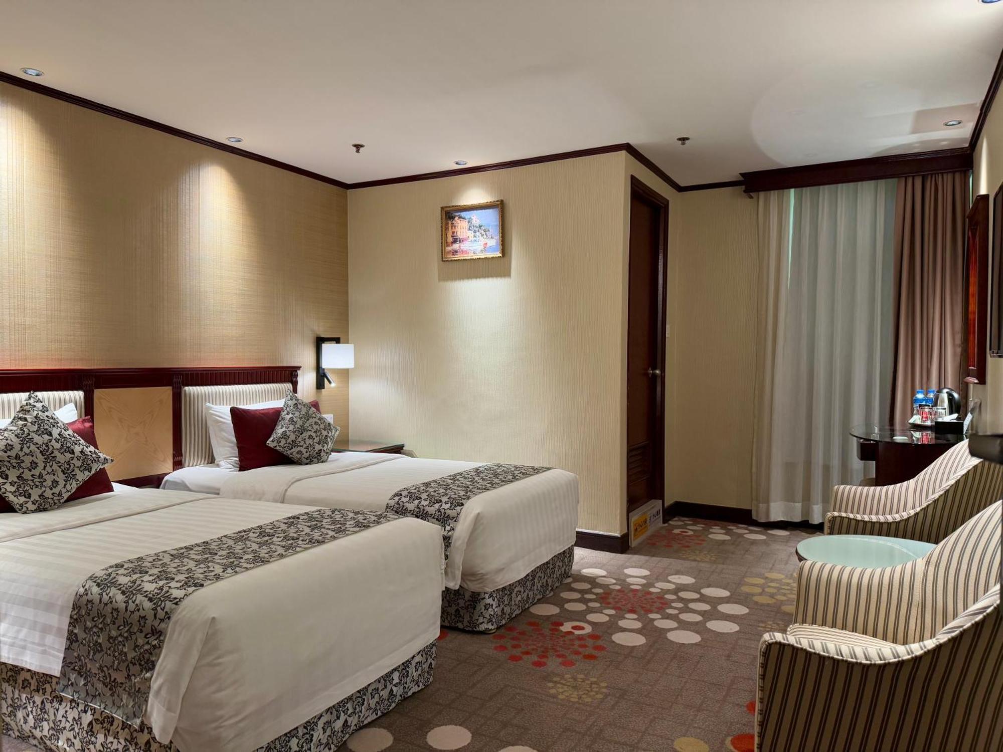 Masters Hotel 3*