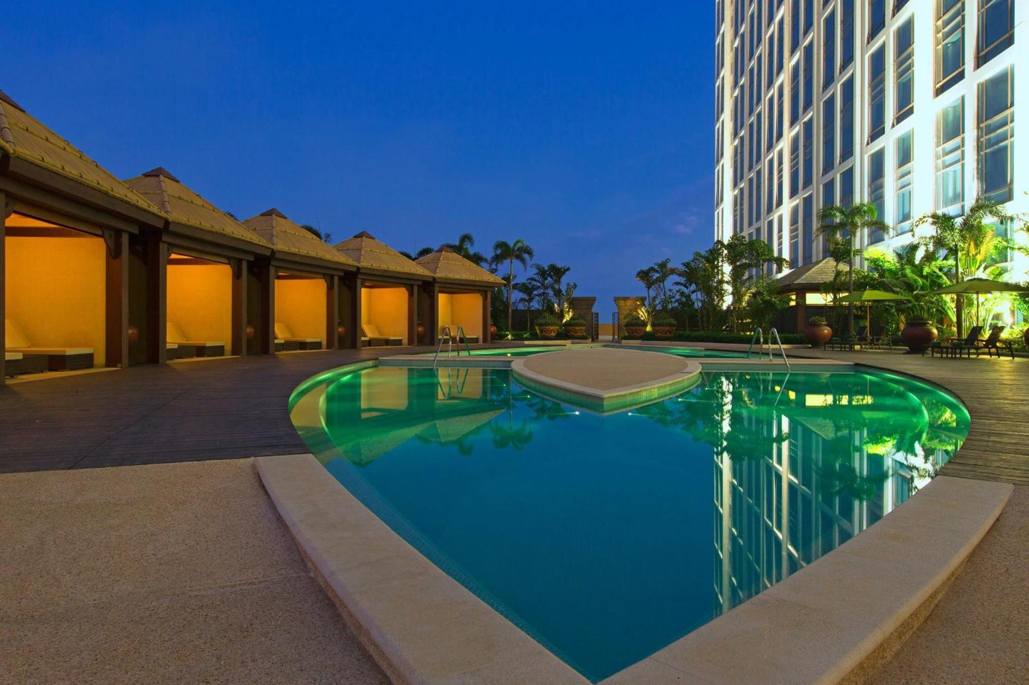 Hotel Londoner Grand, A Luxury Collection Hotel, 5*