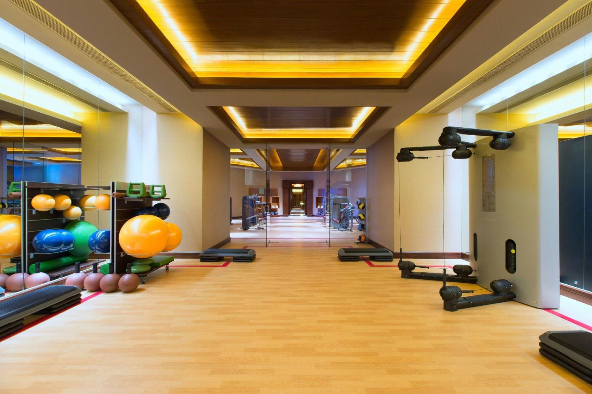 Hotel Londoner Grand, A Luxury Collection Hotel,