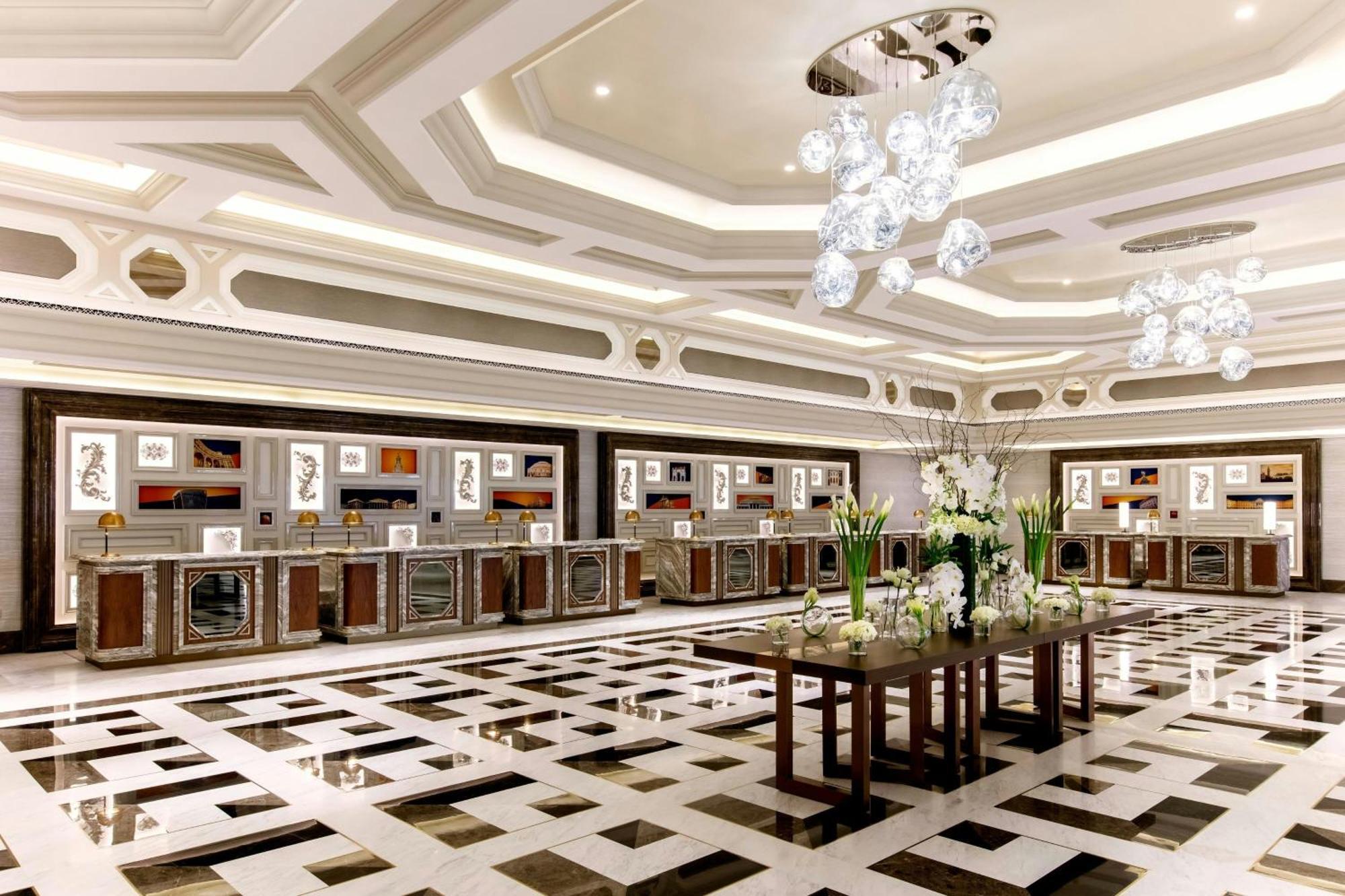 Londoner Grand, A Luxury Collection Hotel, Hotel