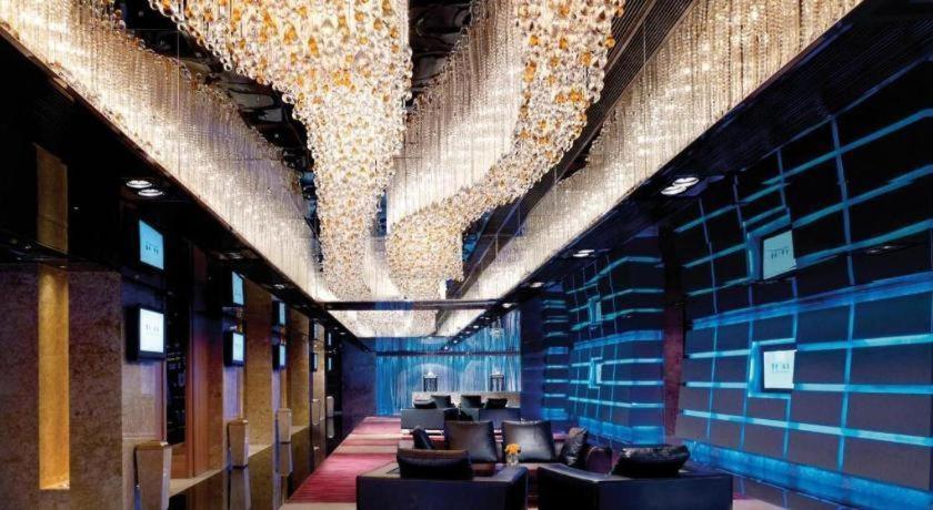 Starworld Hotel