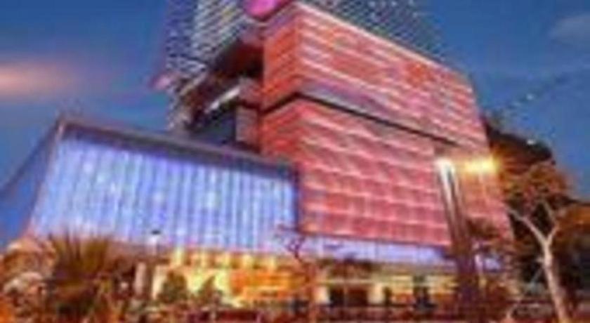Hotel Starworld