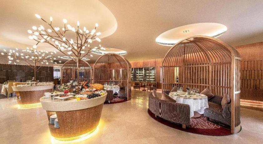 Hotel Starworld 5*