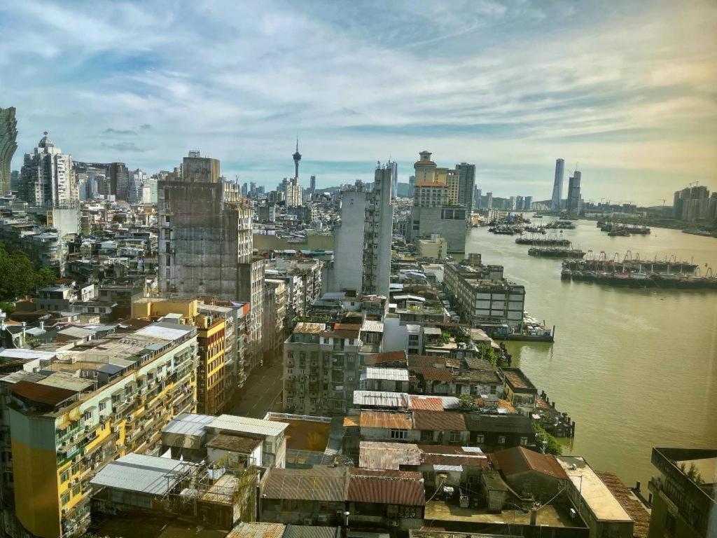 Grand Harbour Hotel Macau