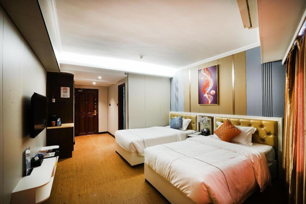 Towns Well Hotel 2*