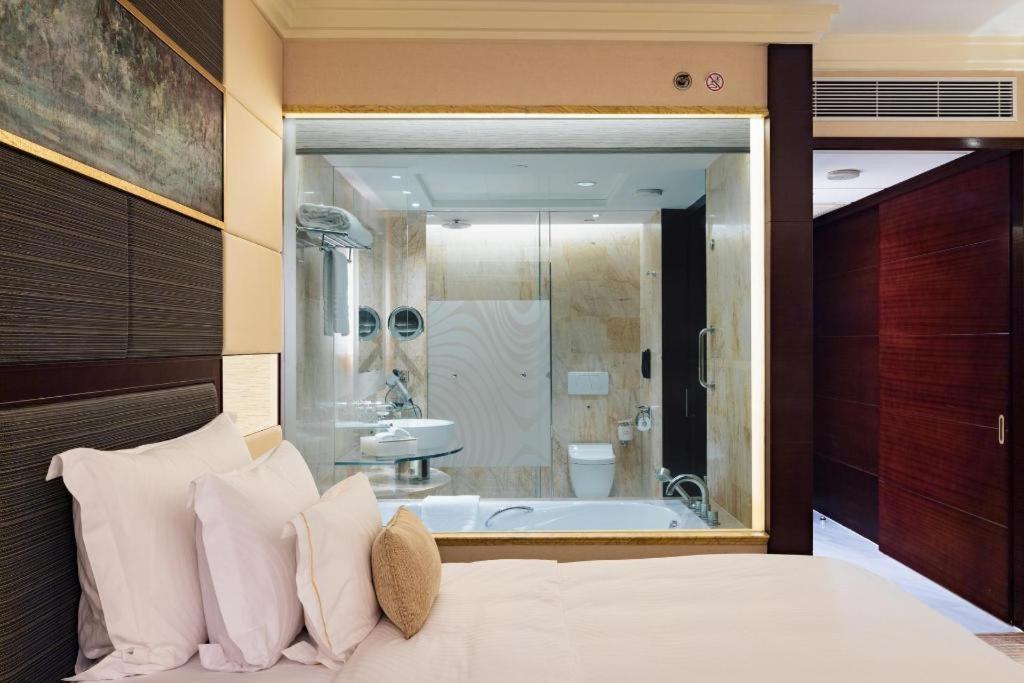 Hotel Starworld 5*