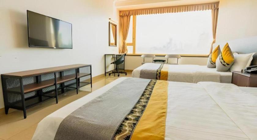 Hotel Grand Harbour 3*