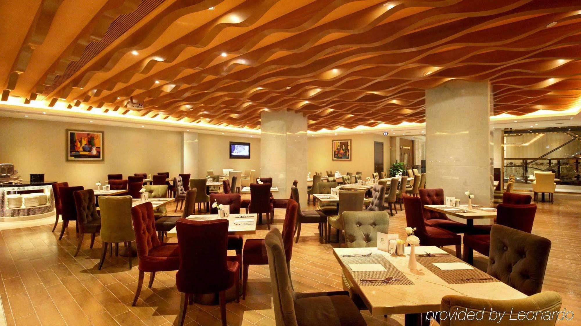 By Ihg