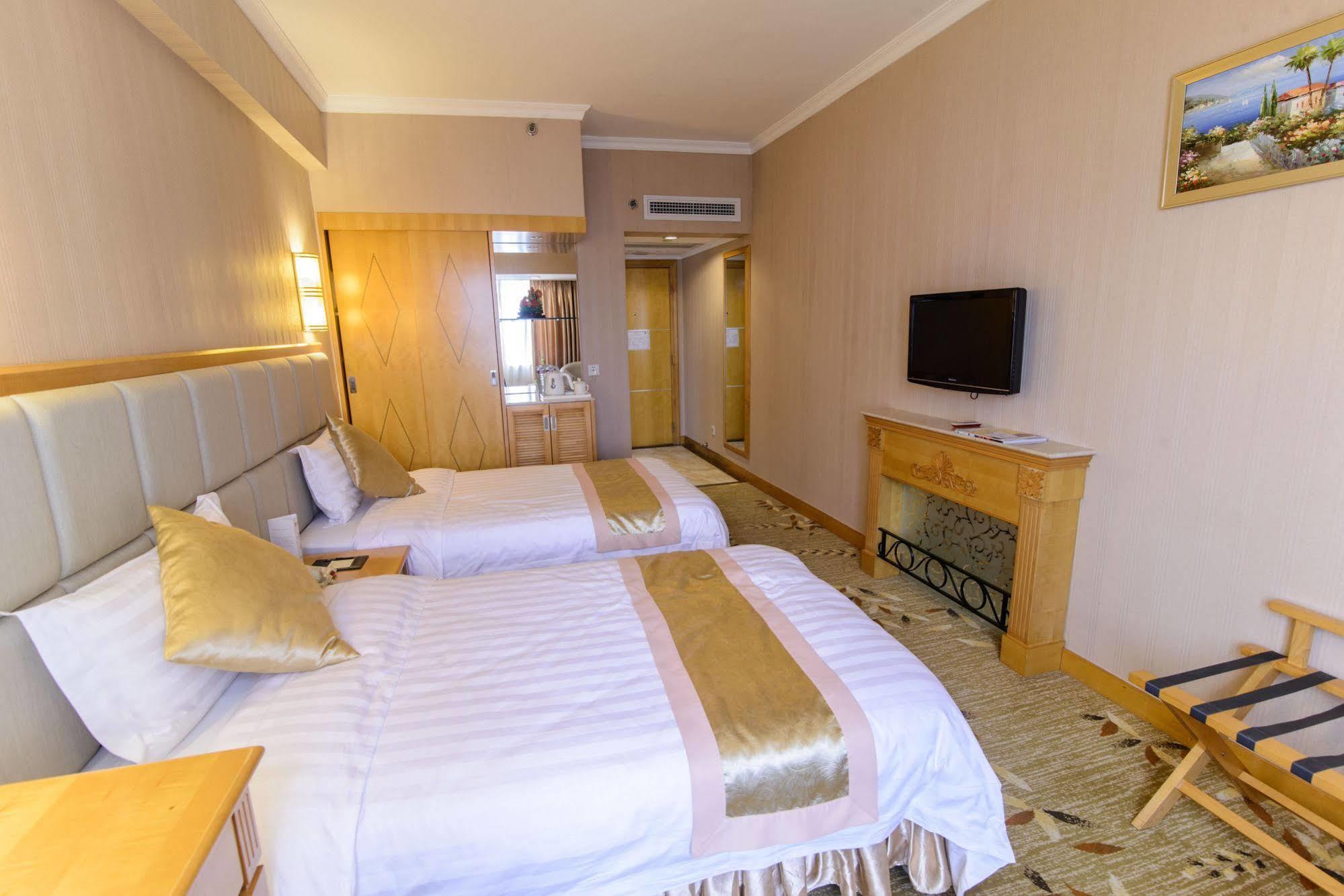 Fu Hua 3* Macau