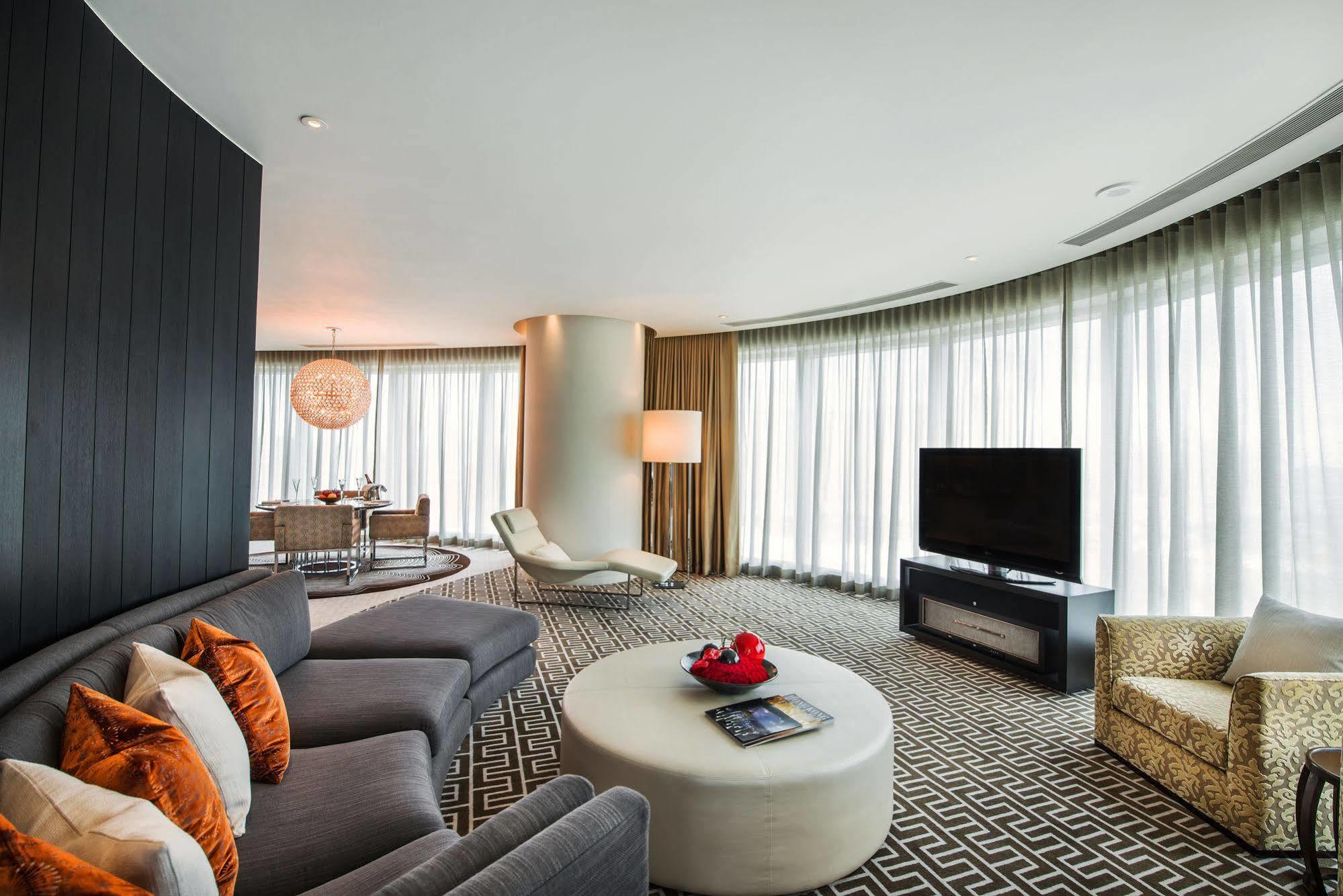 Of Dreams - Nuewa Hotel Macau