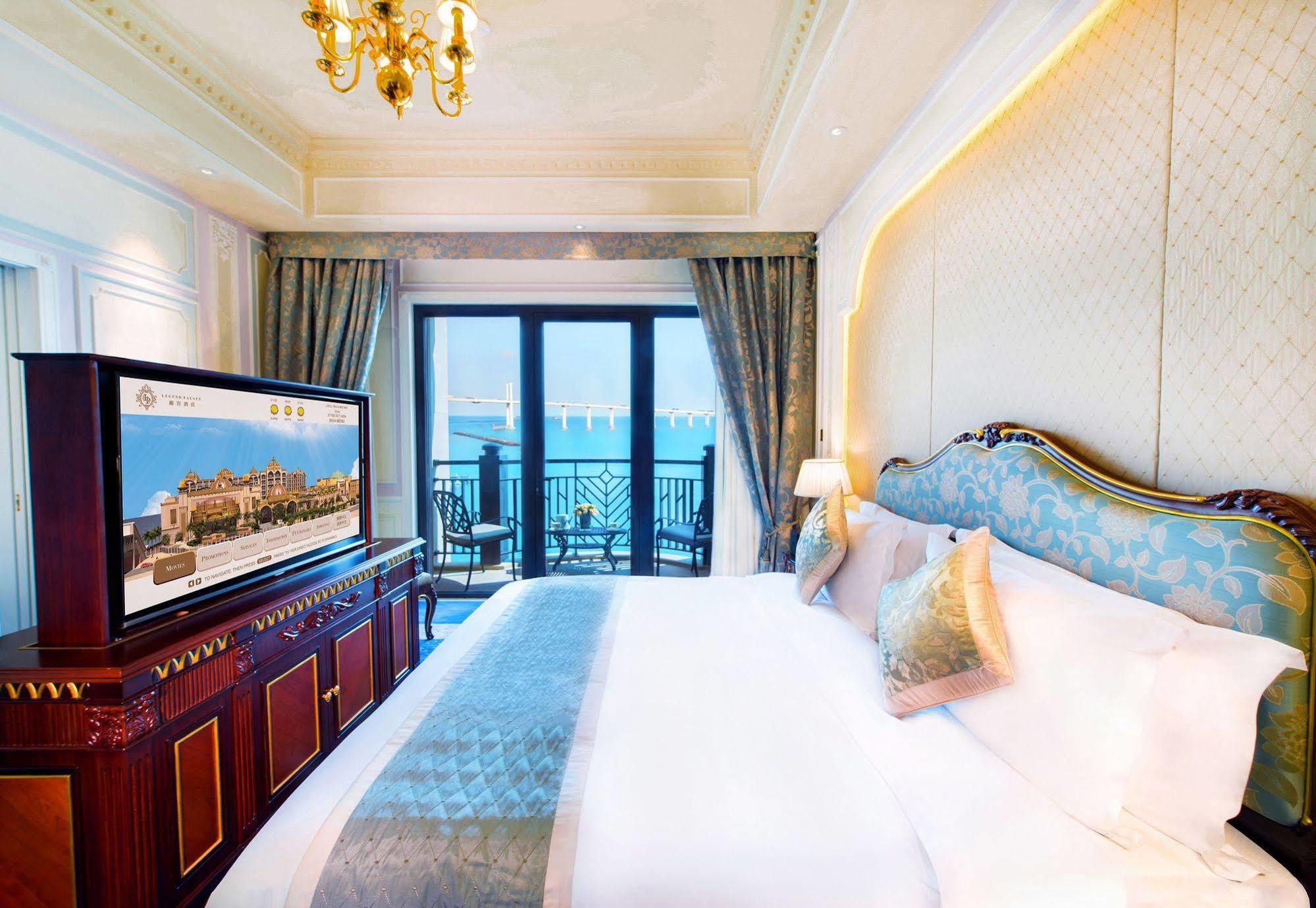 Legend Palace Hotel