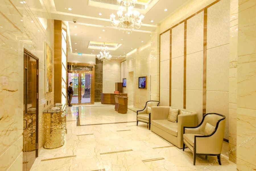 Royal Dragon 3* Macau