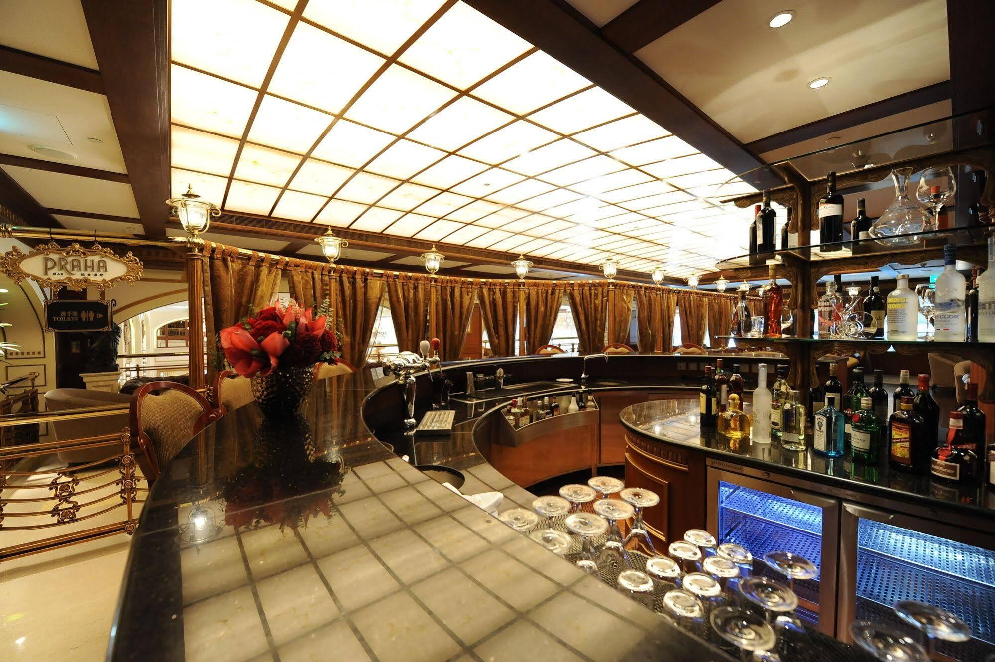 Harbourview Hotel 4*