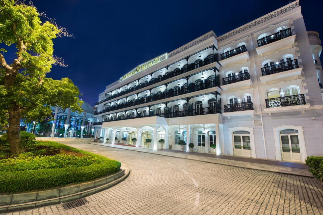 Hotel Rocks 4*