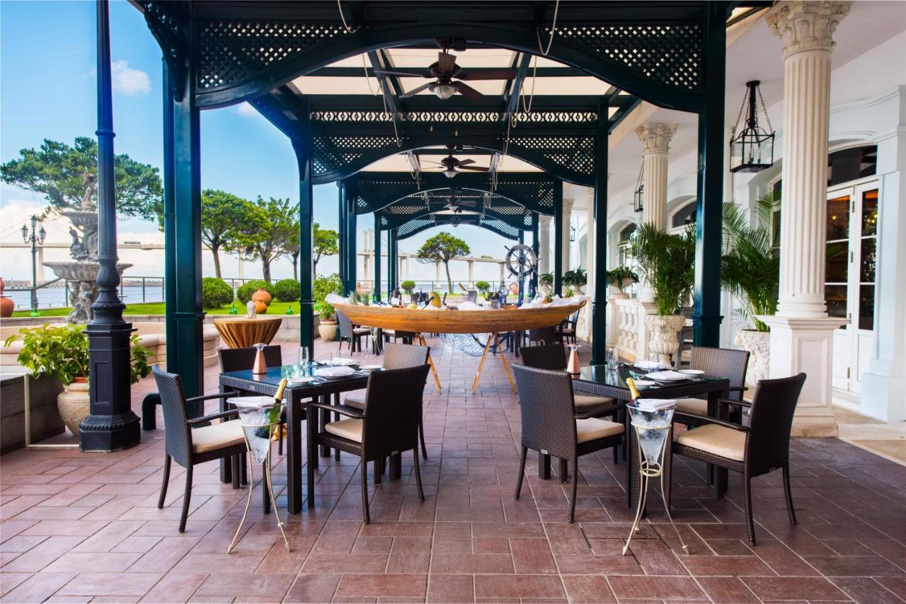 Rocks Hotel 4*