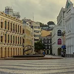 Ole Tai Sam Un Hotel