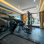 Hotel Golden Dragon