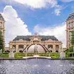 Grand Lisboa Palace Macau