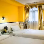 Happy Family Hotel