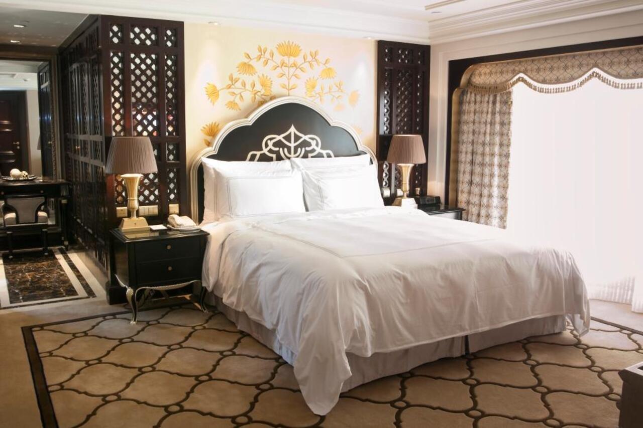 L'arc Hotel