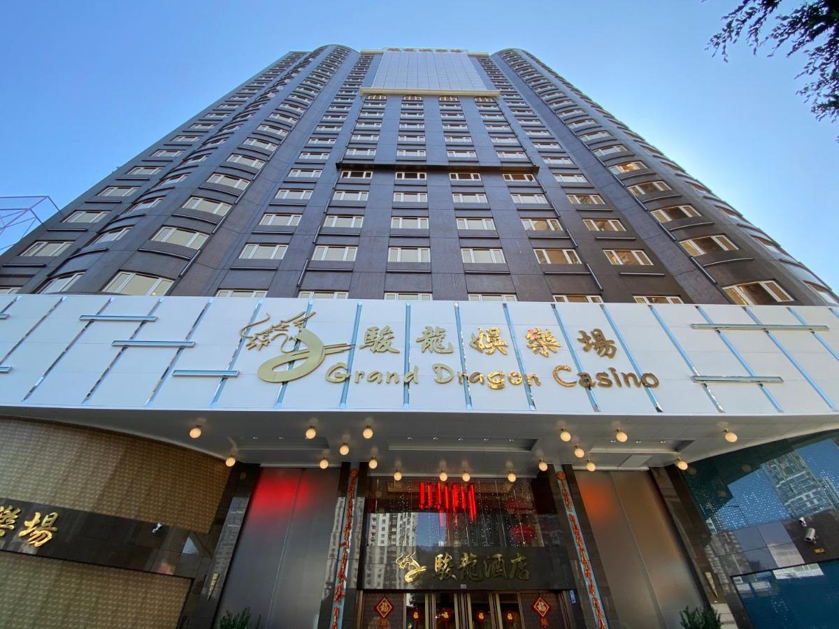 Hotel Grand Dragon