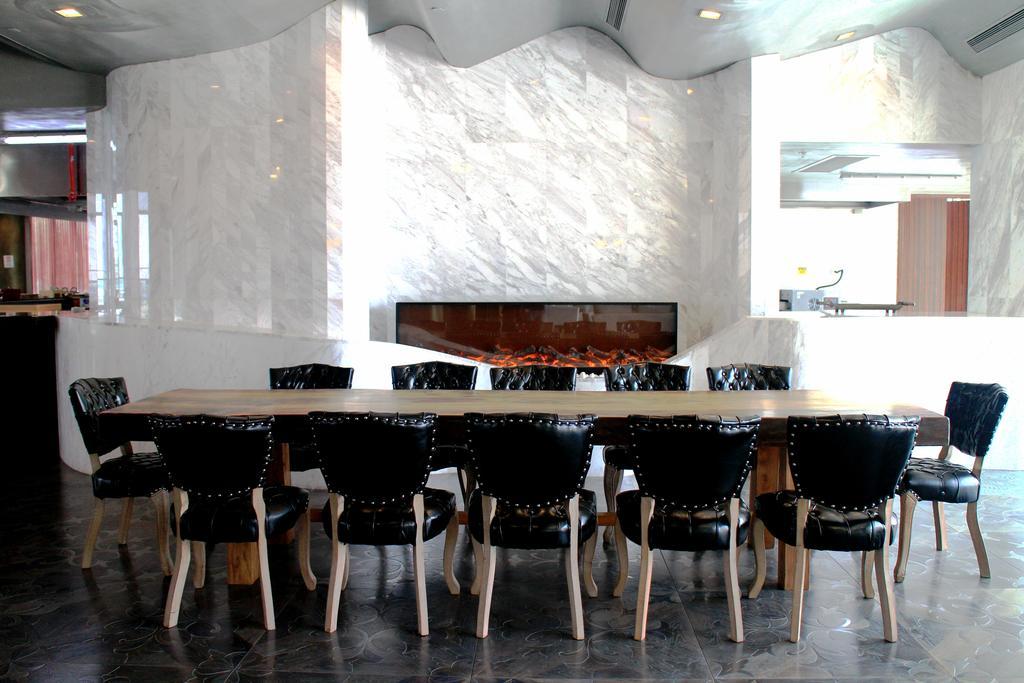 Yoho Hollywood Roosevelt 5* Makau