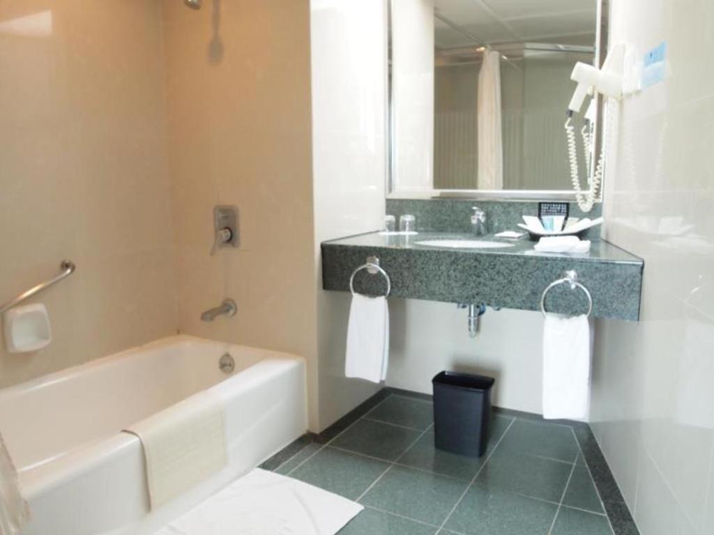Hotel Marina Infante Macau