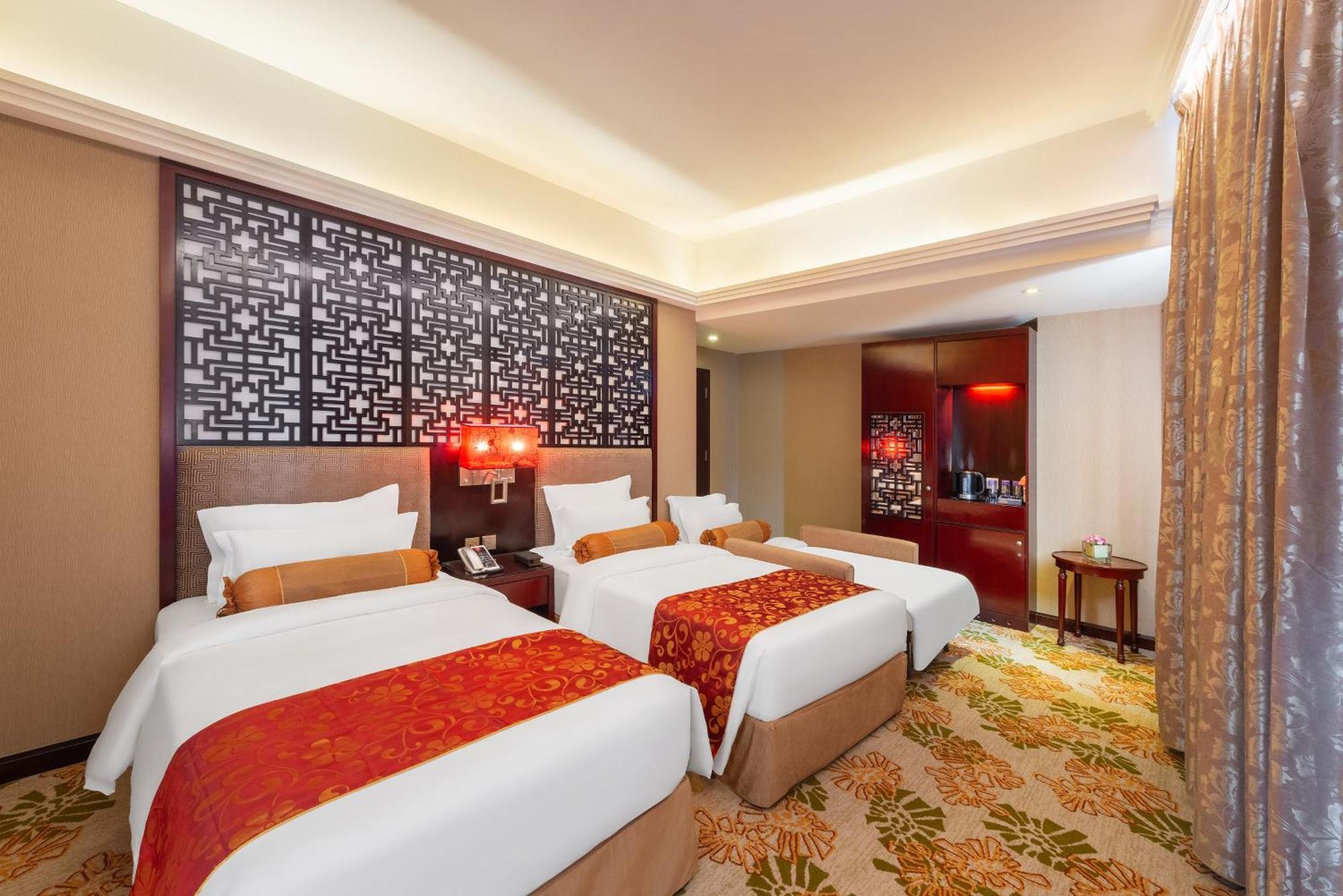 Hotel Metropole 3*