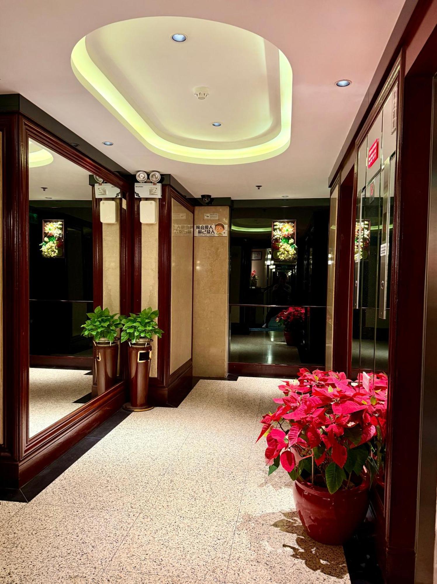 Hotel Masters