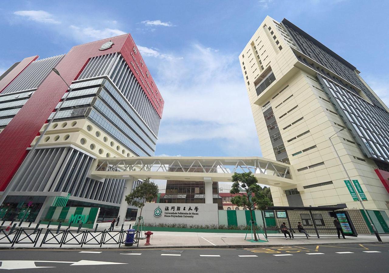 Golden Dragon 4* Macau