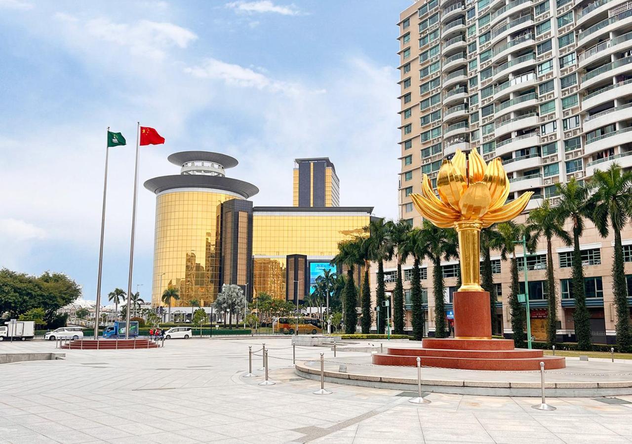 Golden Dragon Hotel