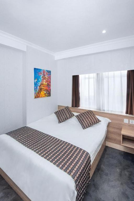 Hotel Holiday Hotel