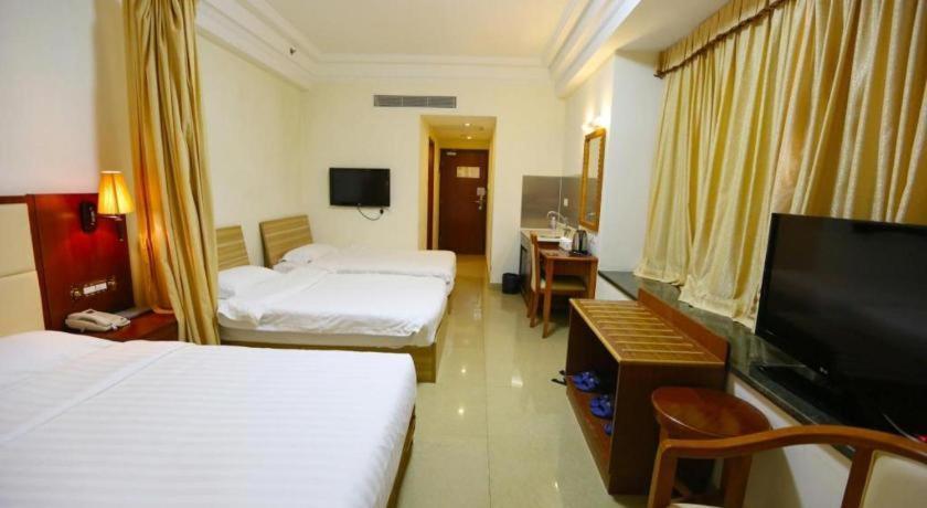 Grand Harbour Hotel 3*