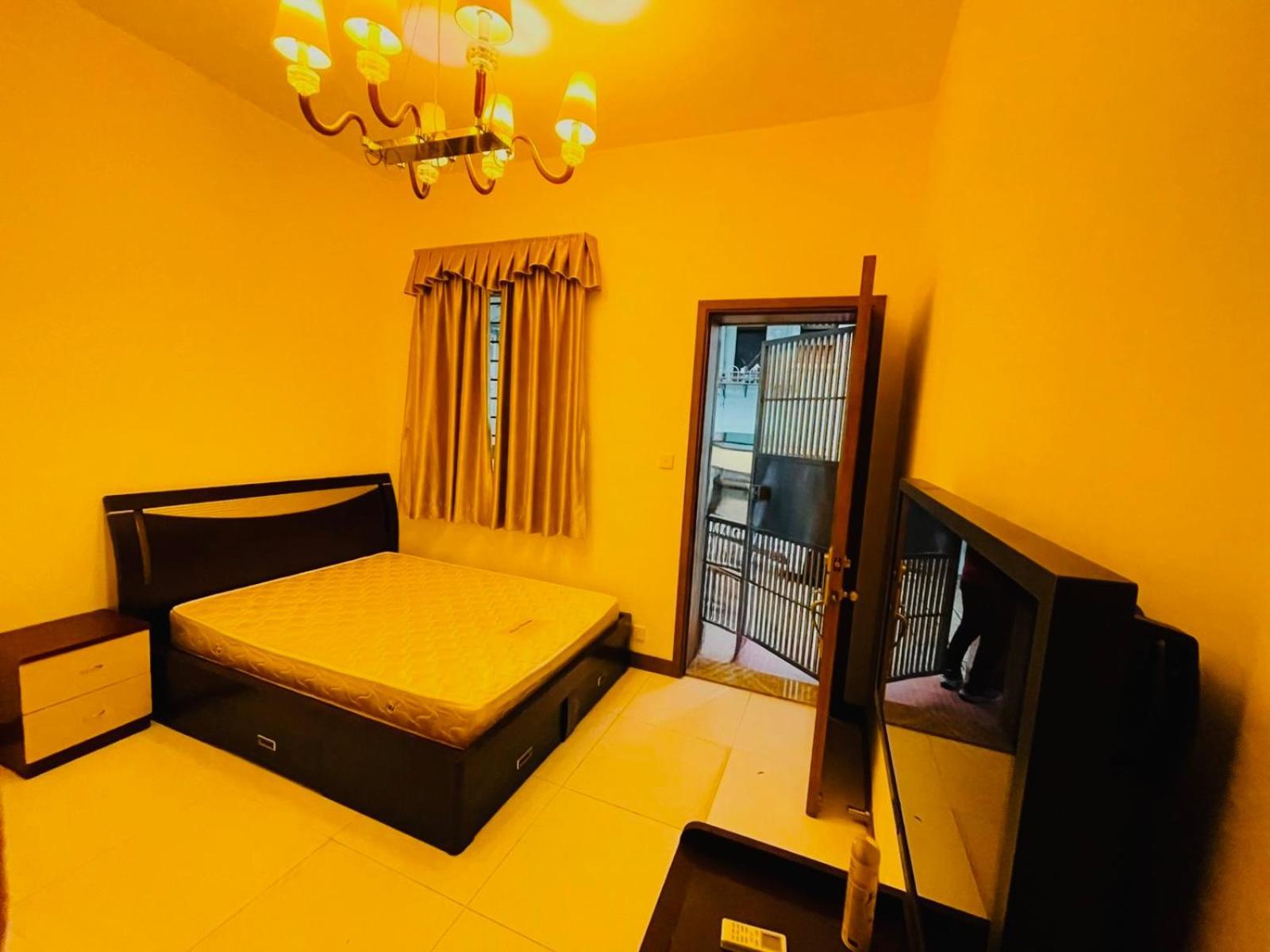 Unit In Apartment