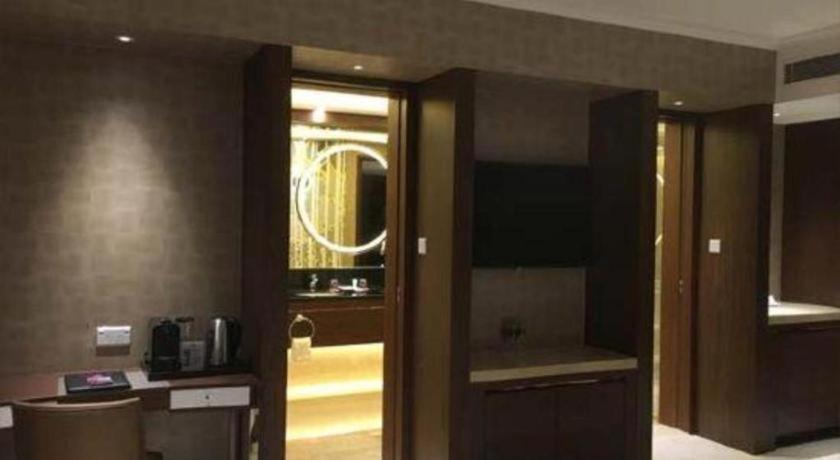 Hotel Jai Alai 2*