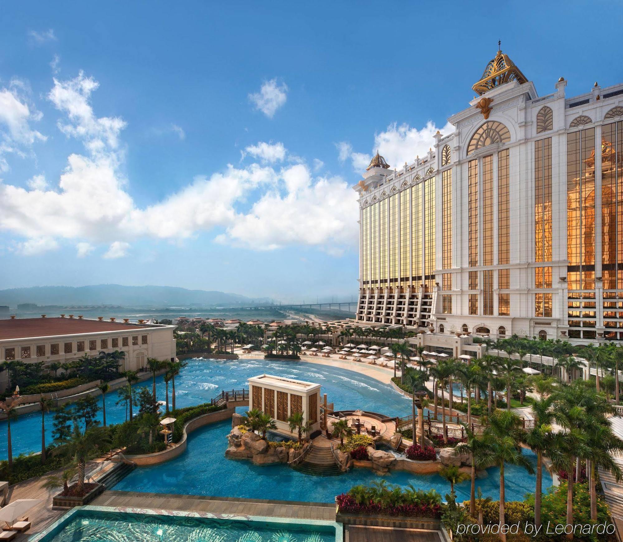 Hotel Galaxy 5*