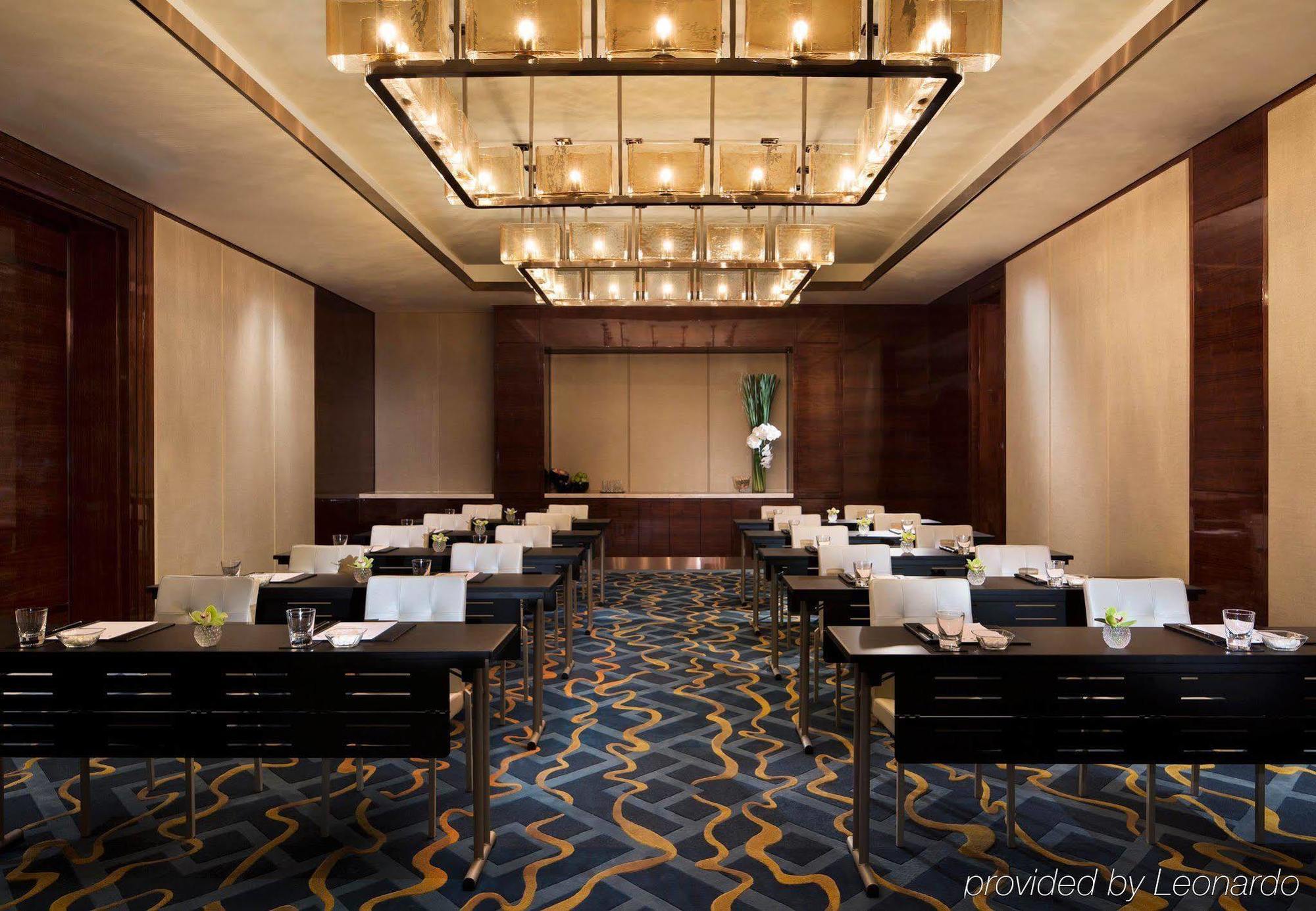 Jw Marriott Hotel 5*