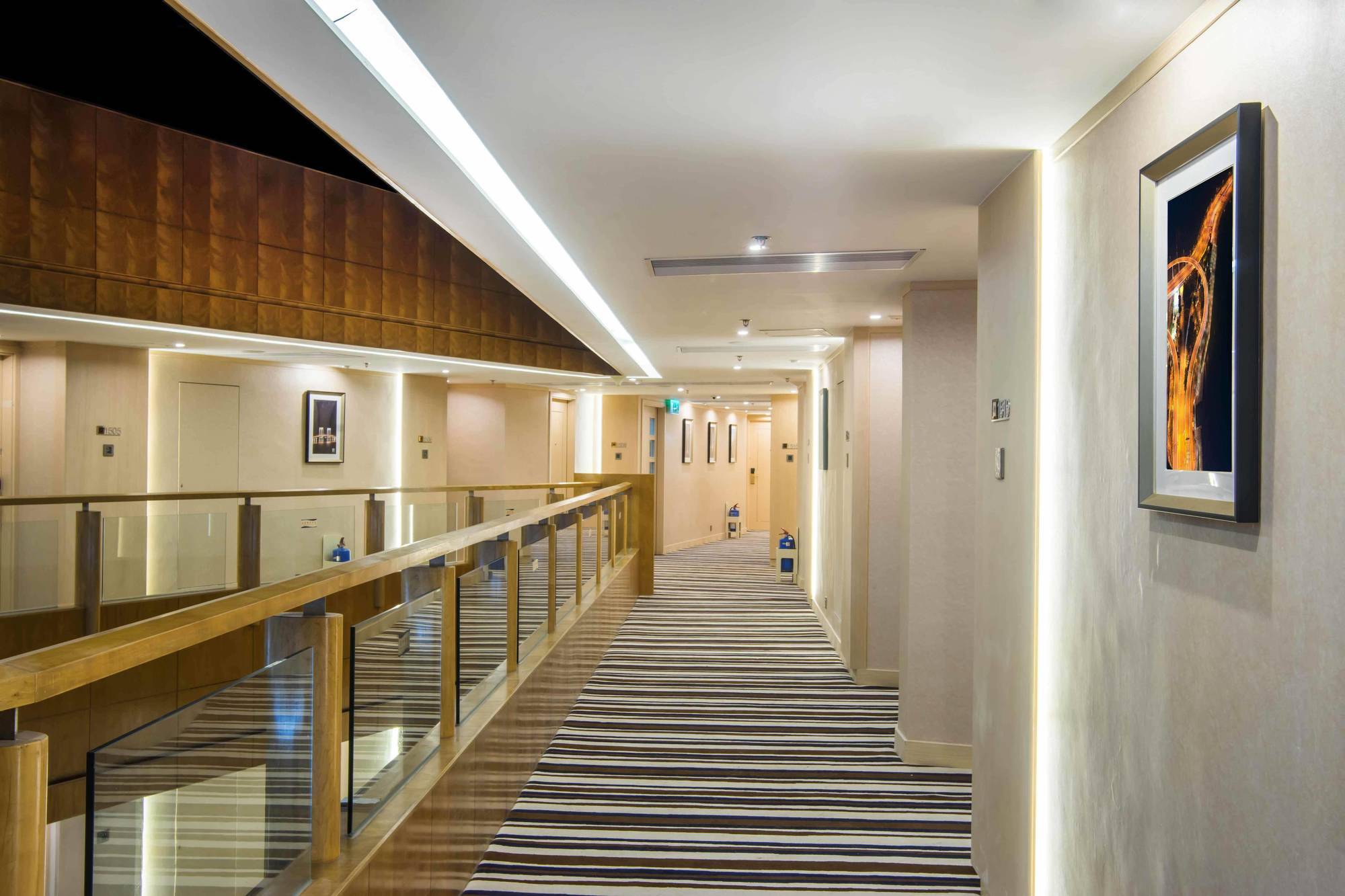 Metropark Hotel