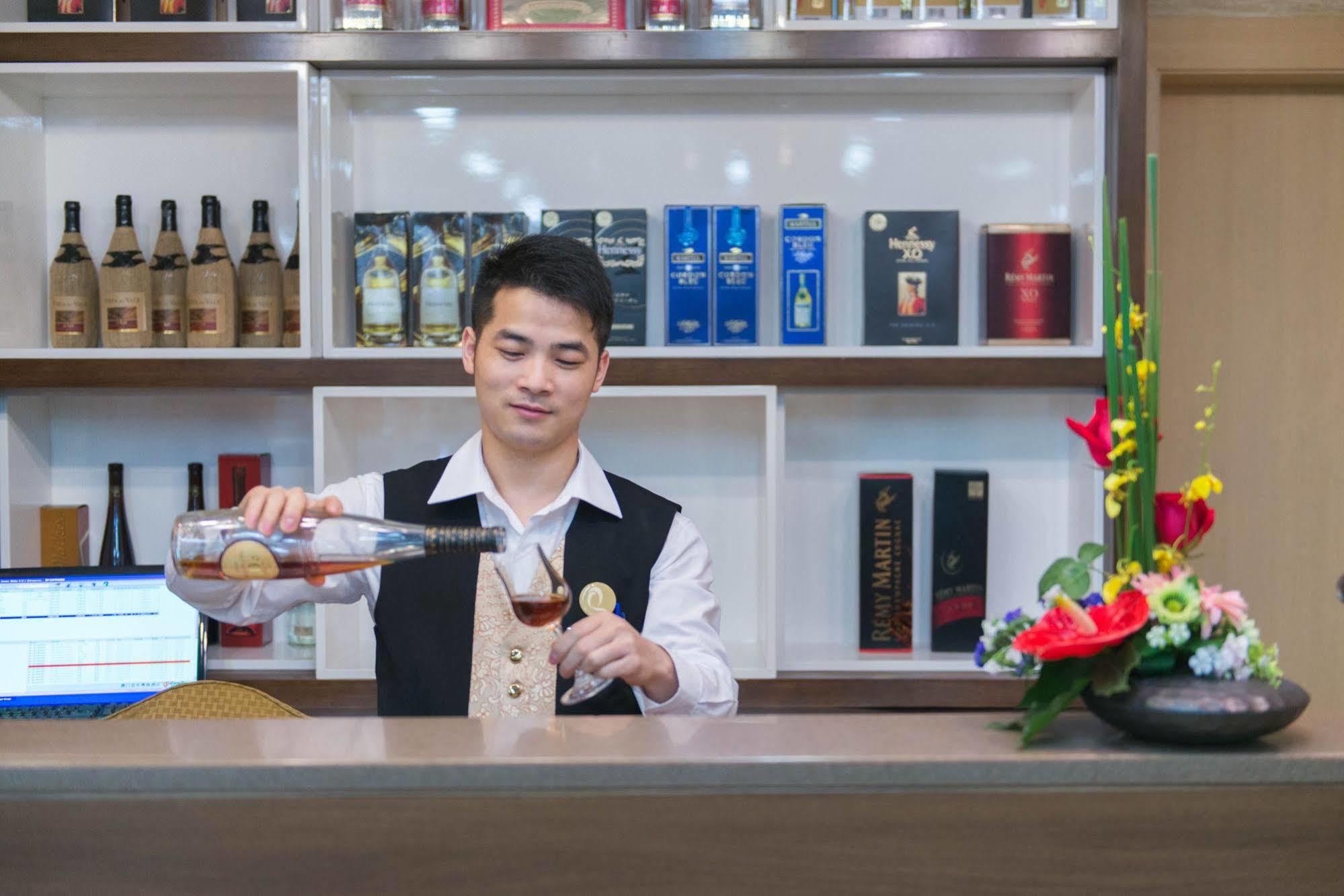 Hotel Fu Hua 3*